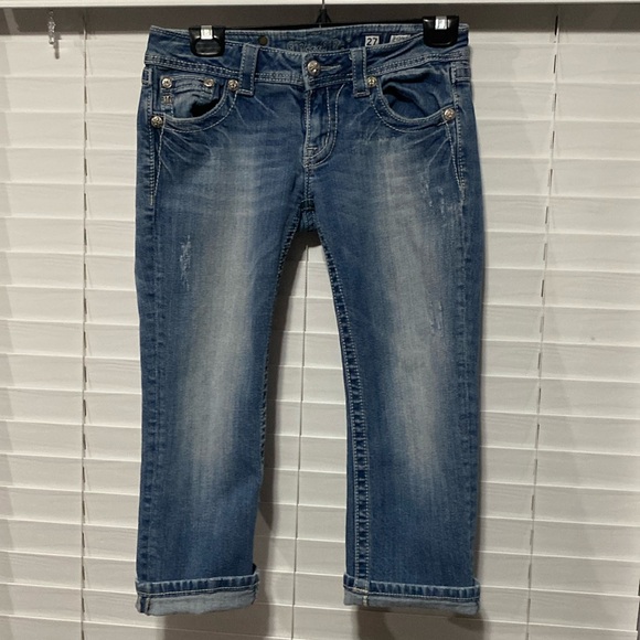 Miss Me Capris - Picture 6 of 14